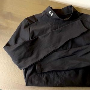 Under Armour Wicking Long Sleeve, Girl’s Size L